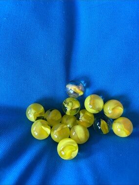 Marbles See Through Yellow Swirls NWOTS Choice How Many You Want